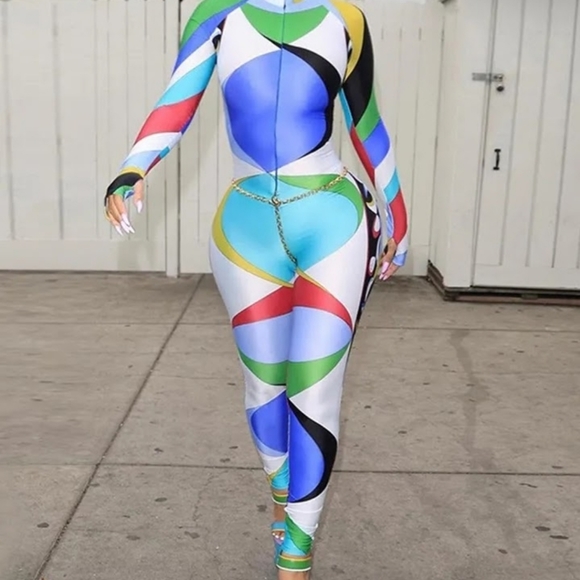 Jumpsuit - Picture 2 of 8